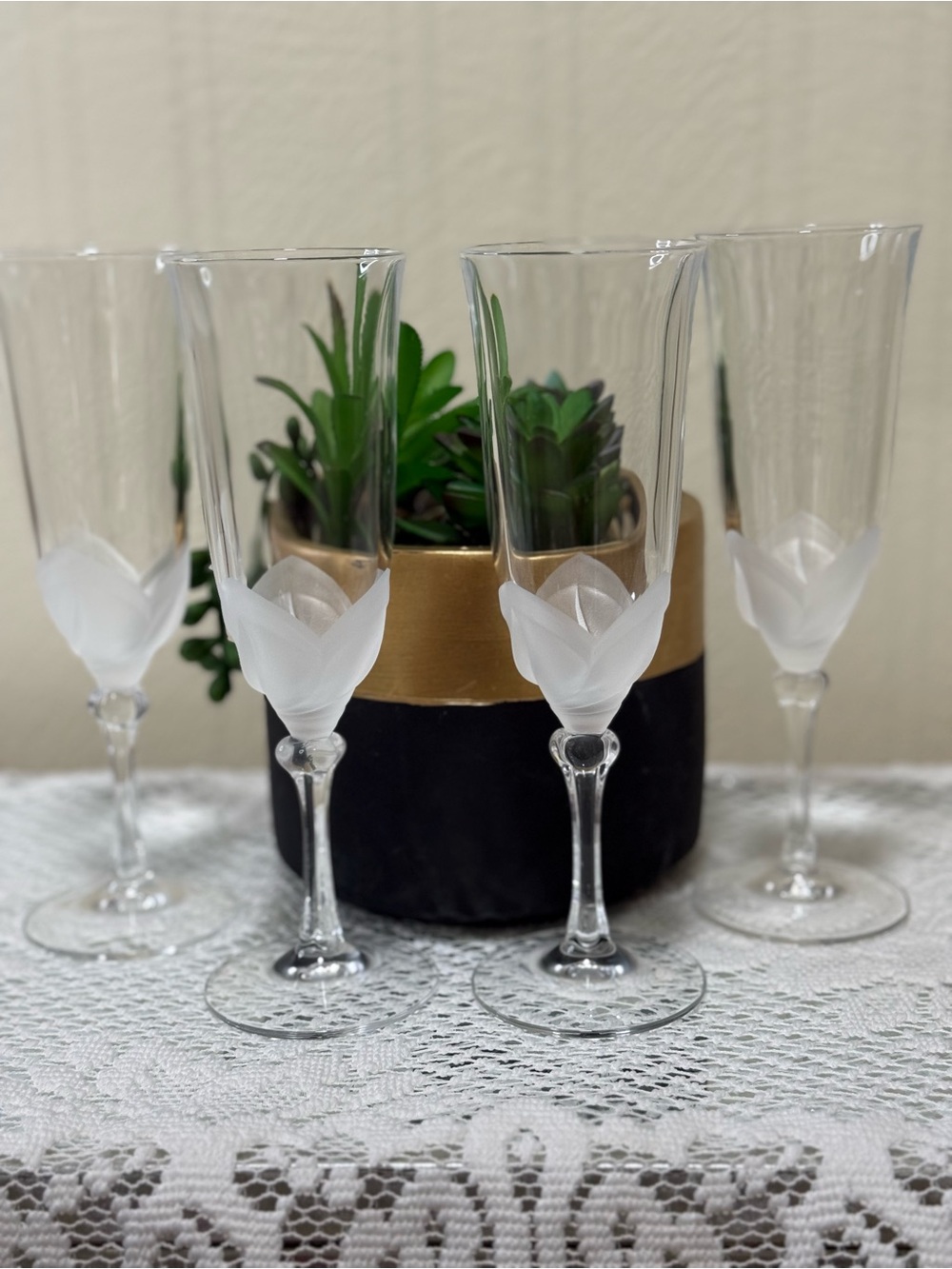 Crystal D'Arques FLORENCE Champagne Flutes Glass Blown Frosted Flower Barware 4
